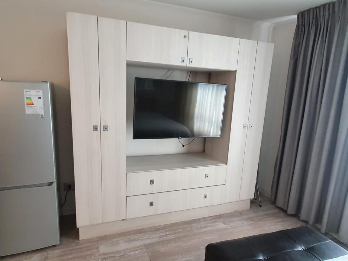 Departamento Centrico Entre Metro Leones Y Pedro De Valdivia Apartamento Santiago