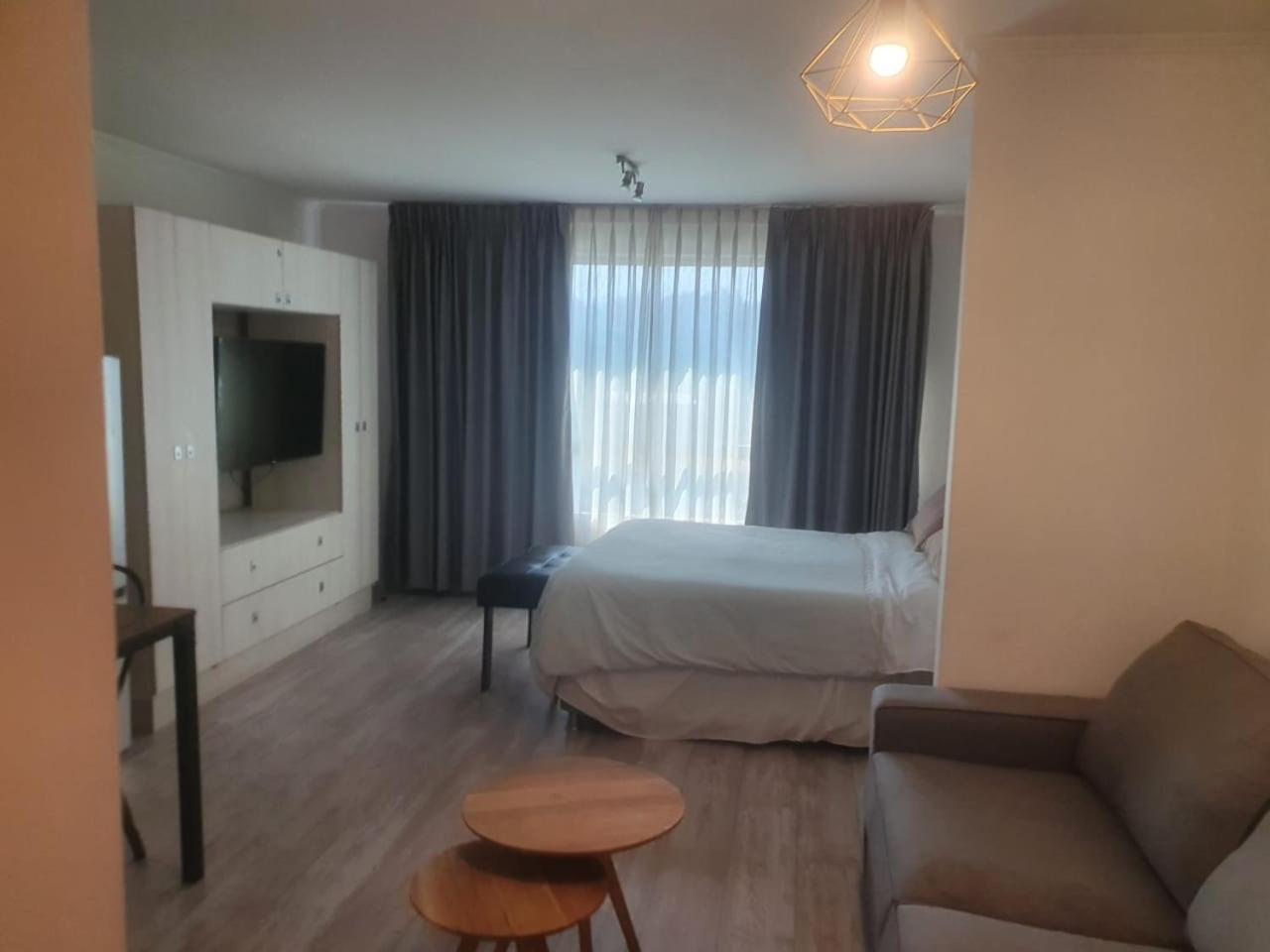 Departamento Centrico Entre Metro Leones Y Pedro De Valdivia Apartamento